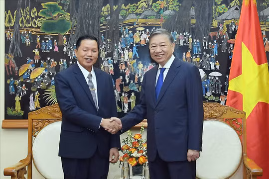 Tăng cường hợp tác giữa Bộ Công an Việt Nam và Bộ Công an Lào