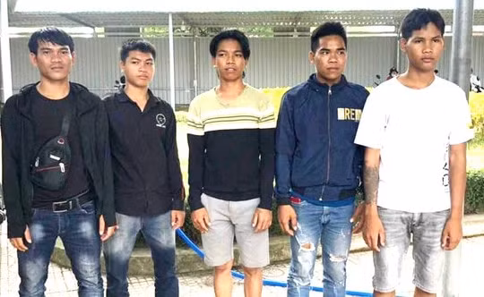 Gia Lai: Giải cứu thêm 5 thanh niên người Jrai bị lừa sang Campuchia