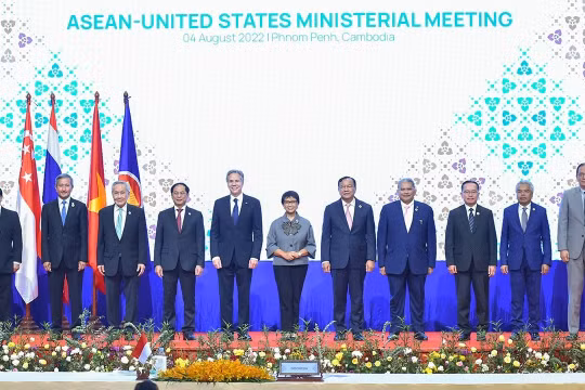 Việt Nam có nhiều hoạt động tích cực tại Hội nghị Bộ trưởng Ngoại giao ASEAN