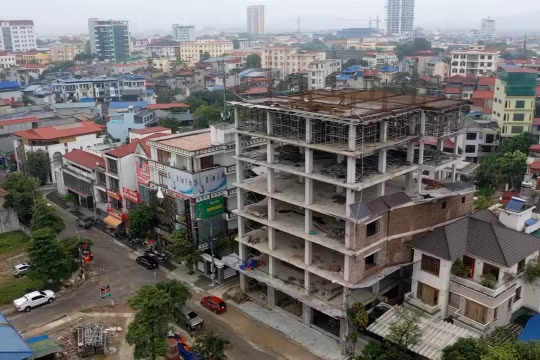 Thái Nguyên: Chủ đầu tư "chây ì" chưa tháo dỡ phần công trình vi phạm?