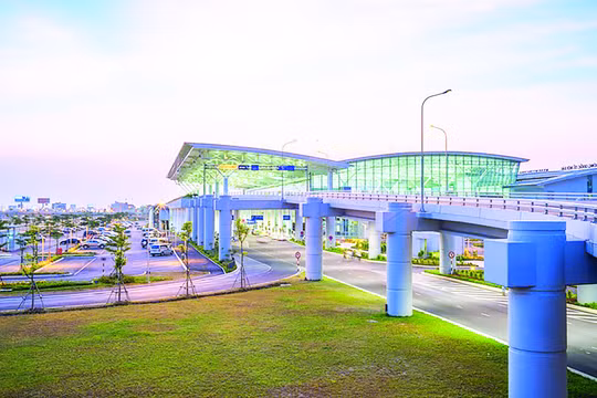Khi các địa phương đua nhau xin “cất cánh”: Có lãng phí nguồn lực, tạo tiêu cực và mang tính chất chủ quan duy ý chí?