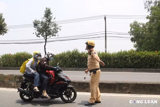Xử phạt lỗi chạy quá tốc độ ở TP. HCM: “Nghe tin mẹ bị tai nạn, cấp cứu nên đi hơi vội”