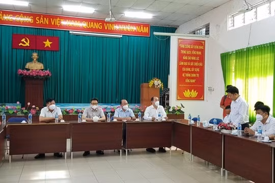 Phó Thủ tướng Vũ Đức Đam kiểm tra các “điểm nóng” sốt xuất huyết trên địa bàn TP. HCM