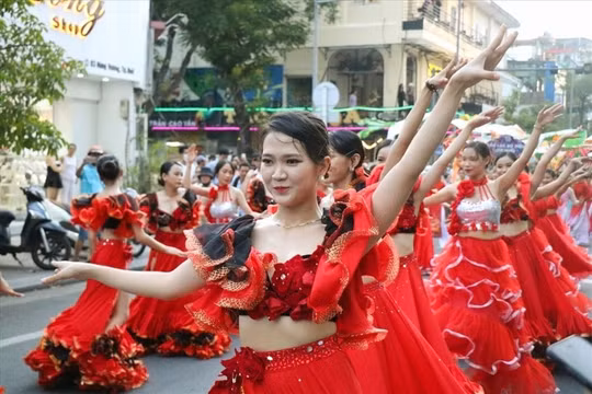 Huế hướng tới mục tiêu trở thành thành phố Festival của Việt Nam