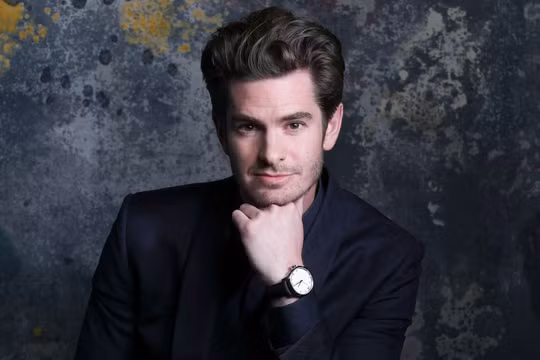 ‘Người nhện’ Andrew Garfield đau đầu trước áp lực có con