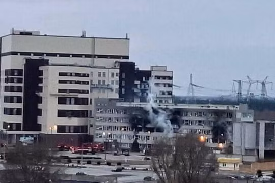 Nga kiểm soát nhà máy điện hạt nhân lớn nhất Ukraine sau vụ hỏa hoạn