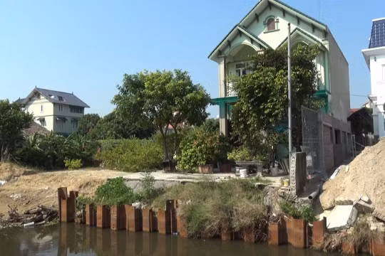 Người dân nhận được đền bù sau phản ánh của báo Nhà báo và Công luận