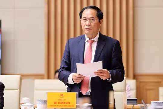 Ngoại giao vắc xin thành công cùng chiến dịch tiêm chủng đã giúp Việt Nam "xoay chuyển tình thế"