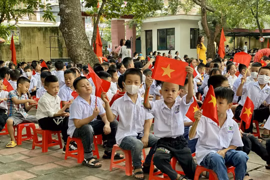 Những hình ảnh đẹp trong ngày khai giảng năm học mới tại Thanh Hoá