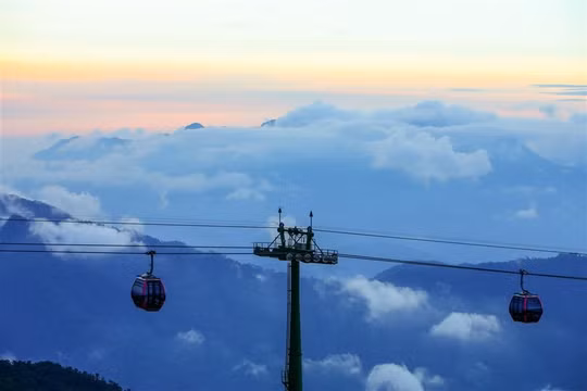 Du lịch Bà Nà Hills mùa cao điểm hè, làm gì để không phải đợi chờ?