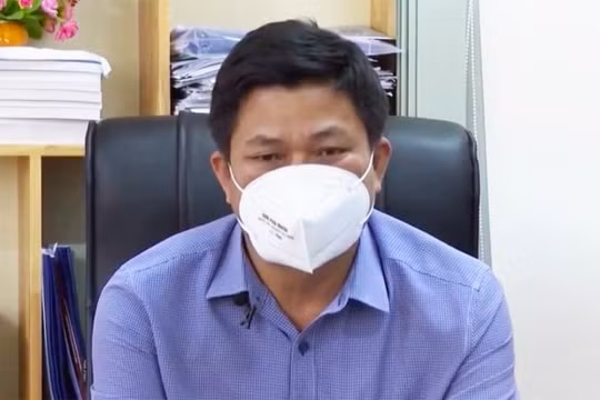 Cách chức tất cả các chức vụ trong Đảng Giám đốc CDC Bình Phước