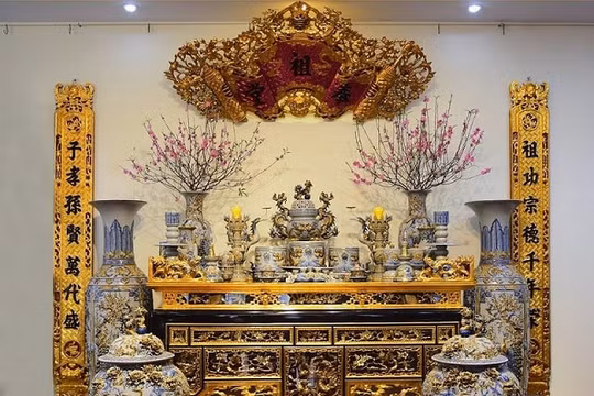 Mệnh Thổ đặt bàn thờ hướng nào chuẩn phong thủy?