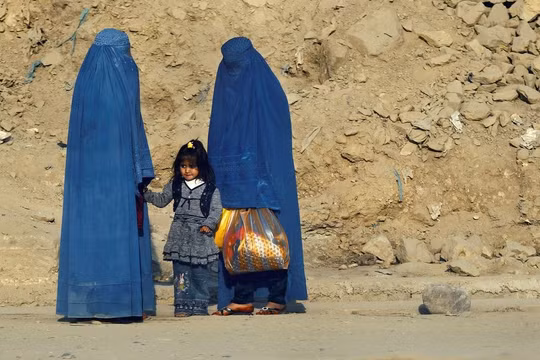 Mỹ gây áp lực lên Taliban vì quyền phụ nữ ở Afghanistan