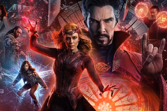 "Doctor Strange 2" thu 450 triệu USD ở tuần đầu