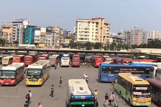 Hà Nội: Phát triển mạng lưới vận tải hành khách liên tỉnh đường bộ