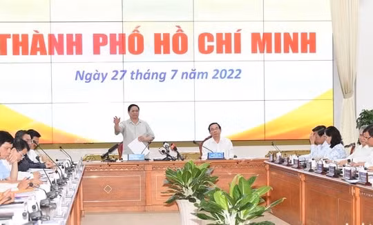 Chính phủ sẽ lập tổ công tác thường xuyên làm việc với TP. HCM để tháo gỡ vướng mắc, tồn đọng