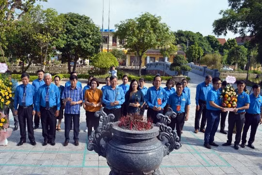 Tri ân những đóng góp to lớn của Tổng Bí thư Nguyễn Văn Linh
