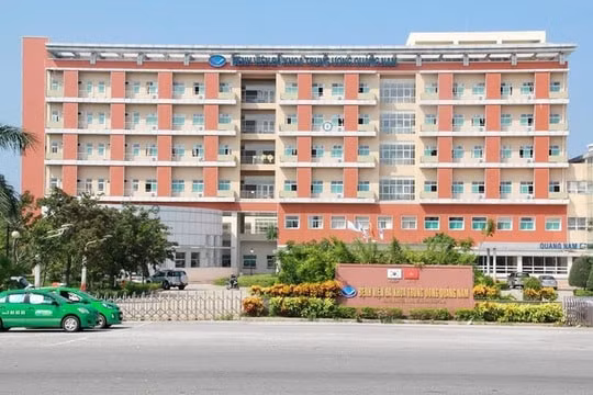 Kỷ luật 2 Phó Giám đốc Bệnh viện Đa khoa Trung ương Quảng Nam
