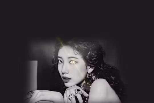 Tạo hình đẹp đến nao lòng của Suzy được hé lộ trong bộ phim sắp ra mắt