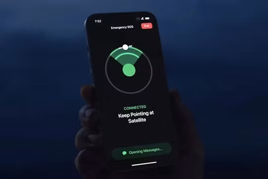Bản cập nhật iOS 16.1.1 cho phép kết nối vệ tinh trên iPhone 14