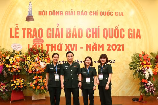 Những bài báo làm nổi bật vấn đề trong đời sống văn hóa hôm nay