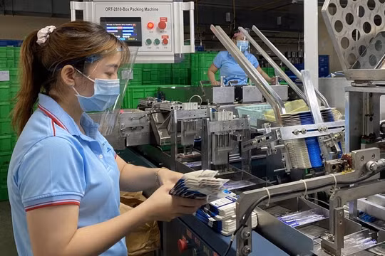 Tổng vốn đầu tư của doanh nghiệp Việt Nam ra nước ngoài tăng mạnh