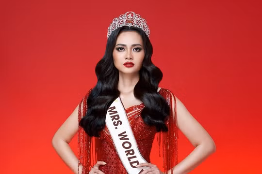 Lộ diện trang phục dạ hội của Hoa hậu Quý bà Việt Nam 2022 Nguyễn Thị Bích Hạnh tại Mrs World 2022