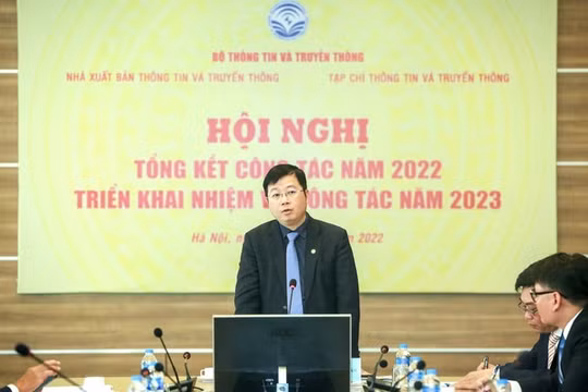 Các ẩn phẩm của Tạp chí TT&TT cần lan toả rộng rãi hơn nữa