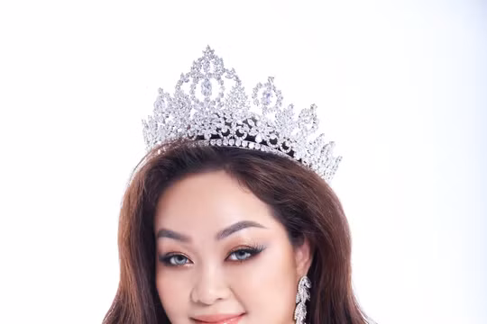 Hoa hậu Hoàng Thanh Nga- “Chiến binh nghìn máu tại Mrs Universe 2023