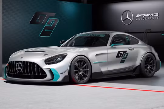 Chi tiết Mercedes-AMG GT2 - xe đua mạnh gần 700 mã lực