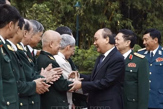 Chủ tịch nước Nguyễn Xuân Phúc gặp mặt Ban liên lạc Hội Cựu chiến binh Sư đoàn 341