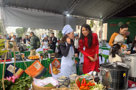 Khoảnh khắc ấn tượng tại sự kiện Ngày của phở 12/12