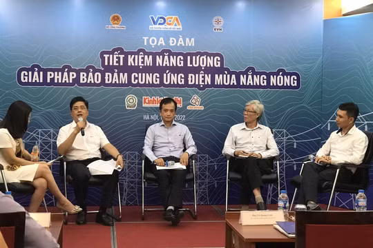 Nhu cầu điện tăng nhanh, giải pháp nào đảm bảo cung ứng mùa nắng nóng?