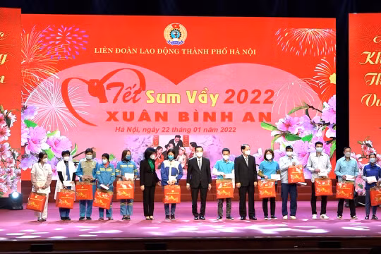 “Tết sum vầy - Xuân bình an”