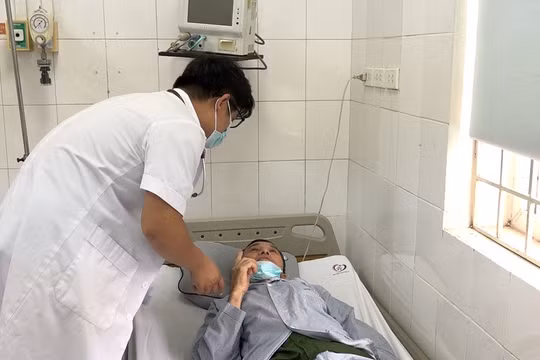 Hà Nội: Sốt xuất huyết tăng mạnh, nhiều ca biến chứng nguy hiểm
