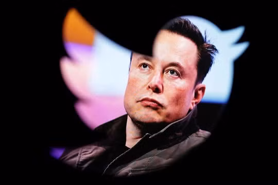 Elon Musk sẽ trực tiếp điều hành Twitter và giải tán hội đồng quản trị