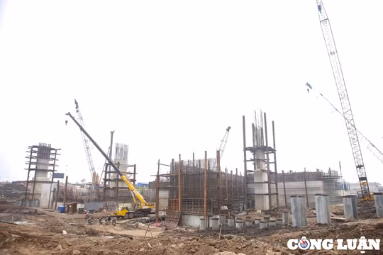 Dự án cụm công trình kênh nối Đáy - Ninh Cơ được đẩy nhanh tiến độ thi công