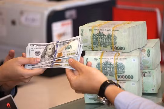 Mỹ đưa Việt Nam ra khỏi danh sách giám sát thao túng tiền tệ
