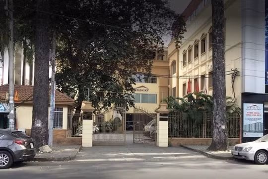 Bắt tạm giam cựu Chủ tịch Hội đồng thành viên Tổng công ty Địa ốc Sài Gòn