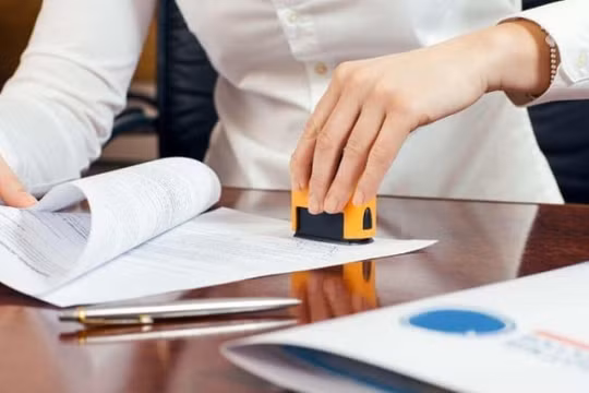 Sở Tư pháp Hà Nội đề nghị điều tra vi phạm pháp luật của một công chứng viên