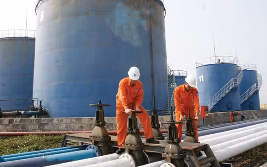 Thu ngân sách Nhà nước hưởng lợi nhờ giá dầu tăng cao