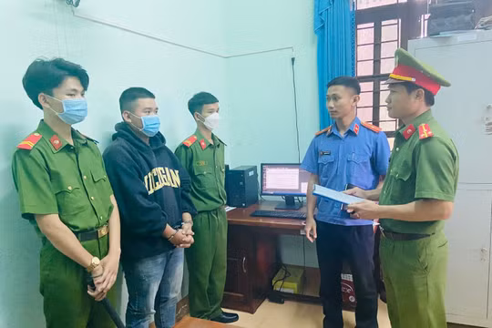 Gia Lai: Bắt tạm giam thanh niên 2K để điều tra về hành vi giết người