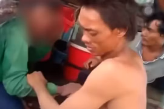 Ba người hành hạ dã man ngư dân trên tàu bị bắt giữ