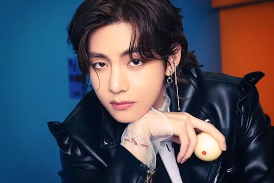 V (BTS) lọt Top 10 người có tầm ảnh hưởng nhất Instagram