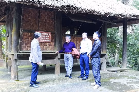 Noi theo Bác - Sống với đam mê