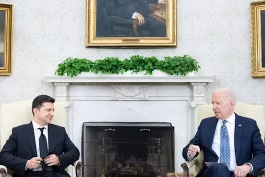 Biden sẽ tái khẳng định sự ủng hộ Ukraine trong cuộc gọi với Zelenskyy vào hôm nay