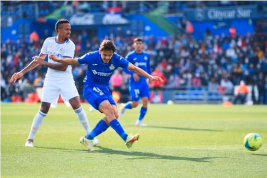 Real Madrid thua Getafe tại vòng 19 La Liga 2021/22