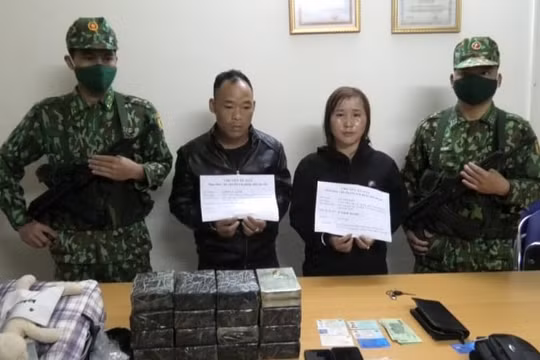 Bắt giữ cặp đôi vận chuyển số ma túy "khủng" từ Điện Biên về Lào Cai