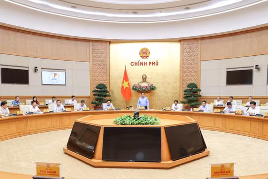 Thủ tướng: Các nhiệm vụ thường xuyên nặng nề hơn khi quy mô nền kinh tế lớn hơn