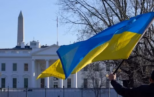 Người Nga và Ukraine đến Mexico, mua ô tô giá rẻ để đi sang Mỹ xin tị nạn